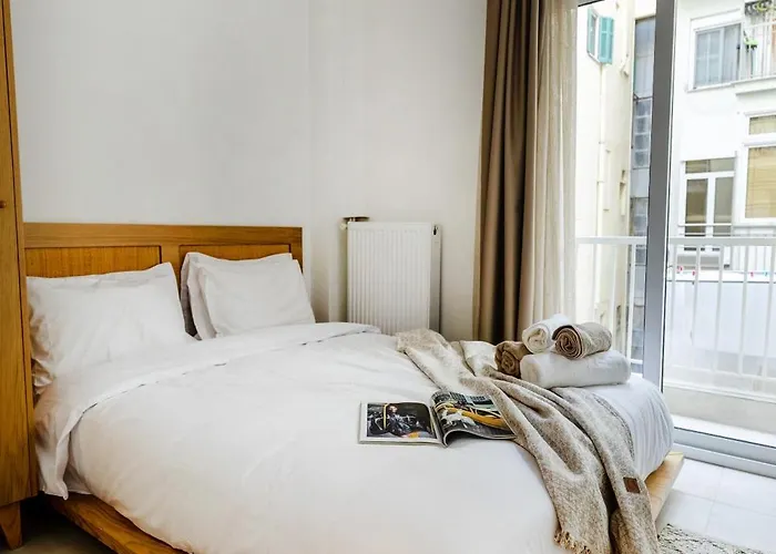 2bd Urban Nest דירה