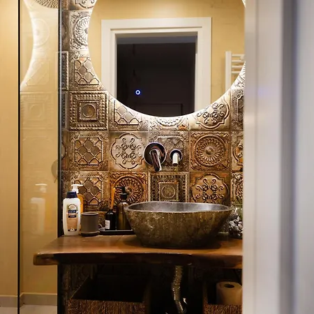 アパート 2bd Urban Nest テッサロニキ